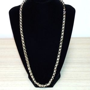 Monet silver tone chain good condition